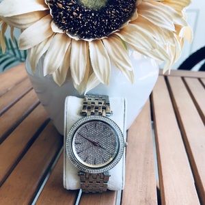 Micheal Kors Silver Watch (womenswear)